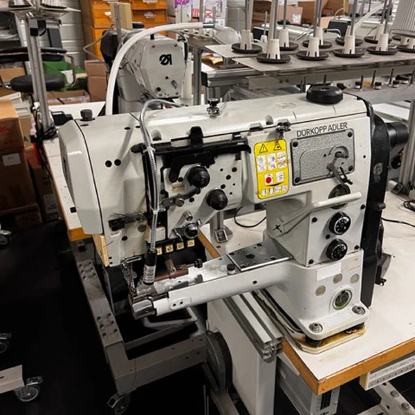 DURKOPP ADLER 8967 en occasion