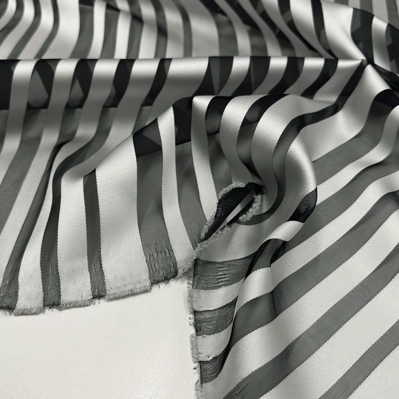 Tissu Organza Lancé-Découpé, Soie - Andora
