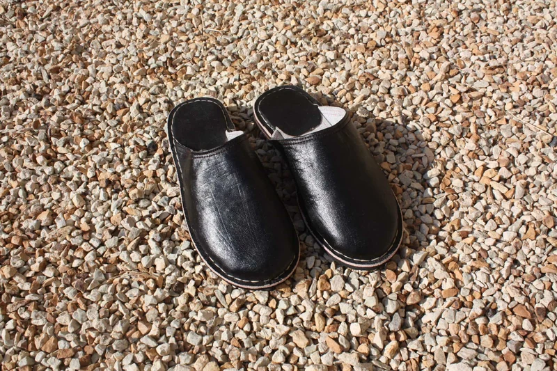 BABOUCHES en CUIR Noir - Fabrication Berbères 100% ARTISANALE - Homme & Femme - Du 35 au 49 !