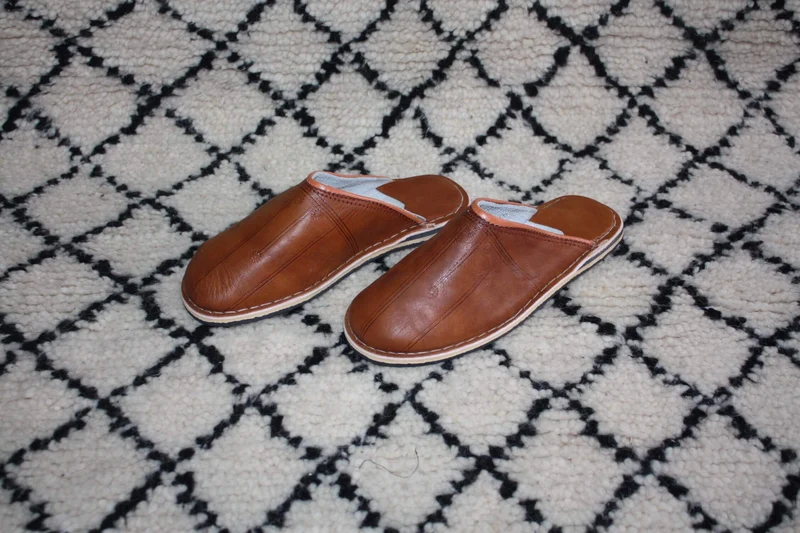 BABOUCHES en CUIR Camel - Fabrication Berbères 100% ARTISANALE - Homme & Femme - Du 35 au 50 !-