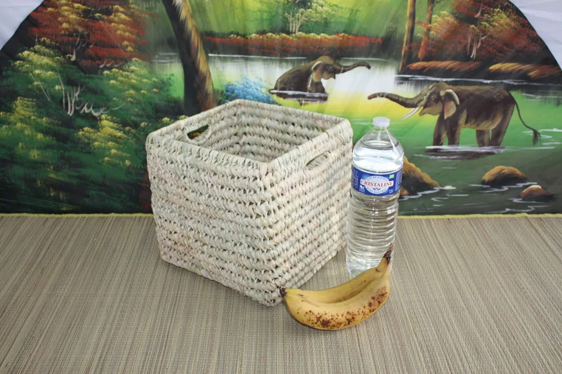 Panier Corbeille de rangement carré - ARTISANAL en Palmier - Coffre bac osier rotin