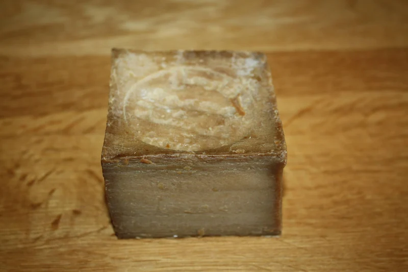 Savon d'Alep ARTISANAL - 100% Naturel - Grand format 200 Grammes !