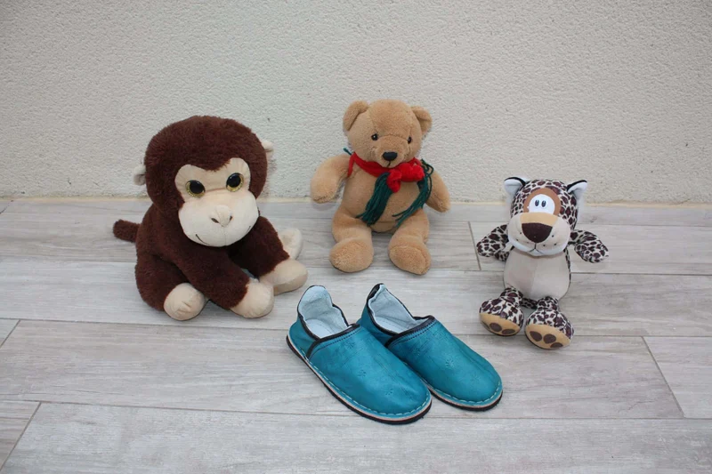 BABOUCHES ENFANT en CUIR Bleu Turquoise - Fabrication 100% Artisanale - Du 23 au 35 -