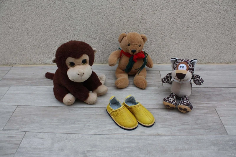 BABOUCHES ENFANT en CUIR Jaune - Fabrication 100% Artisanale - Du 23 au 35 -