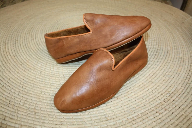 Chaussons CUIR - Chaud & Confortable - Marron Camel - Talons pliables - Couture "cousu retourné" - Homme et Femme - Du 36 au 46