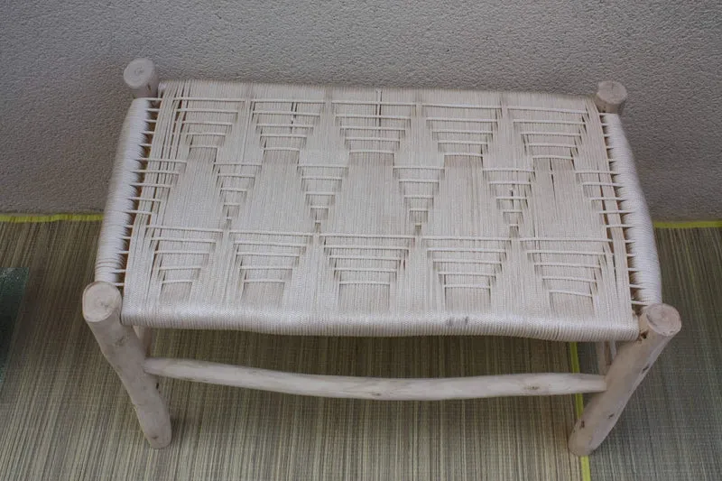 BANC en Bois & Nylon Crème - Superbe Banquette Tressée Main - Déco Tendance