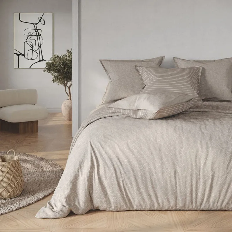 ORION TAUPE