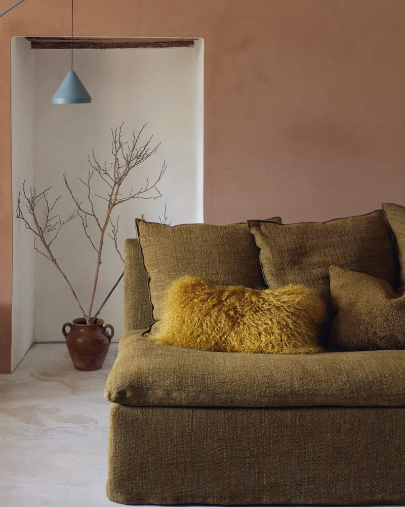 Coussin basic en peau de chèvre du Tibet, Ocre