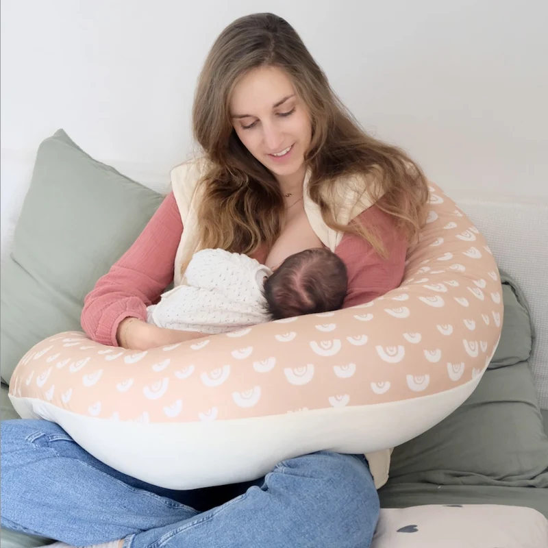 Coussin d'Allaitement Arc en Pêche