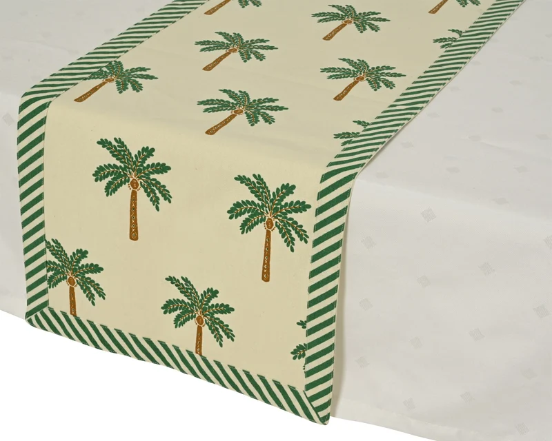 PALMIER VERT chemin de table