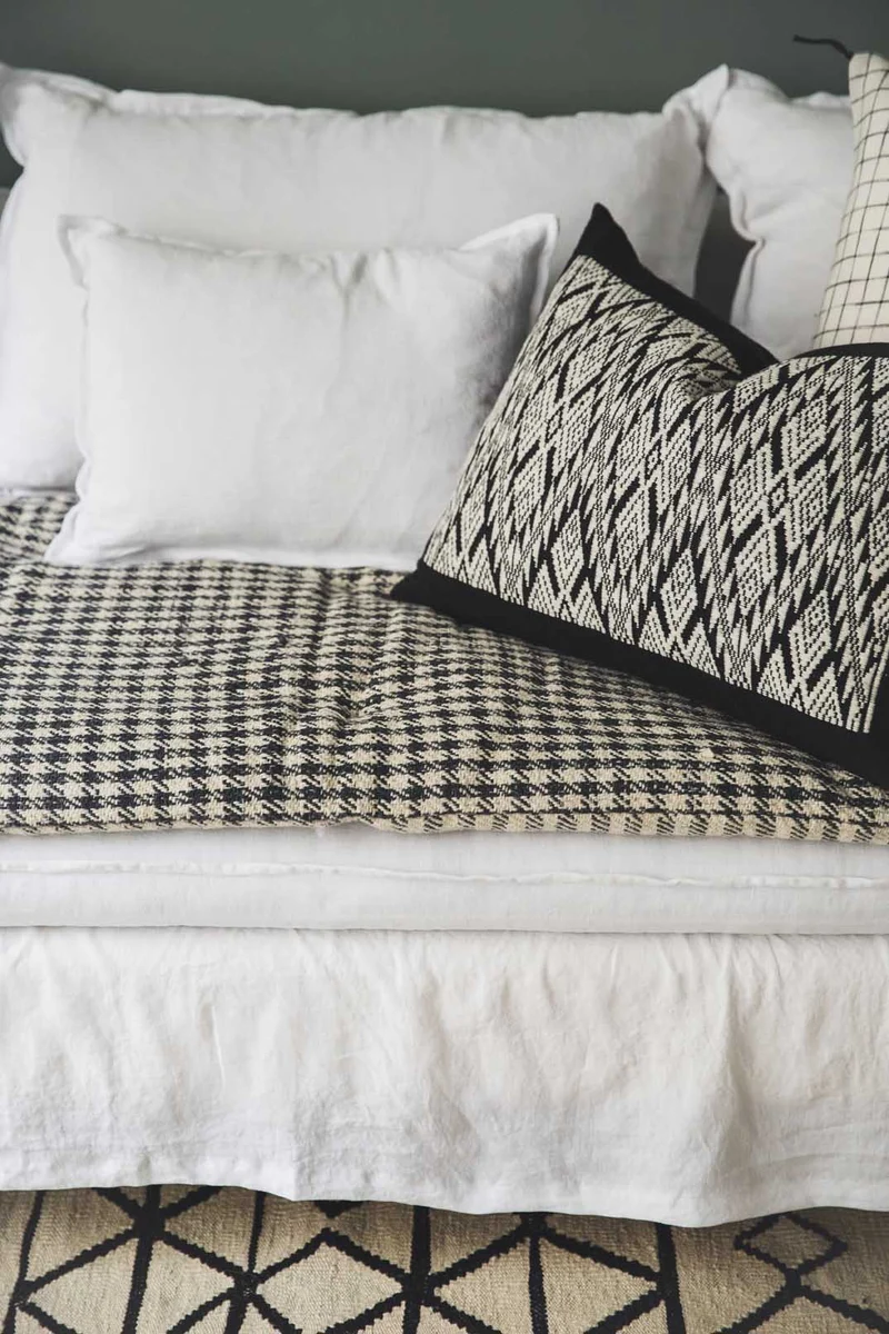 Sofa cover pied de poule