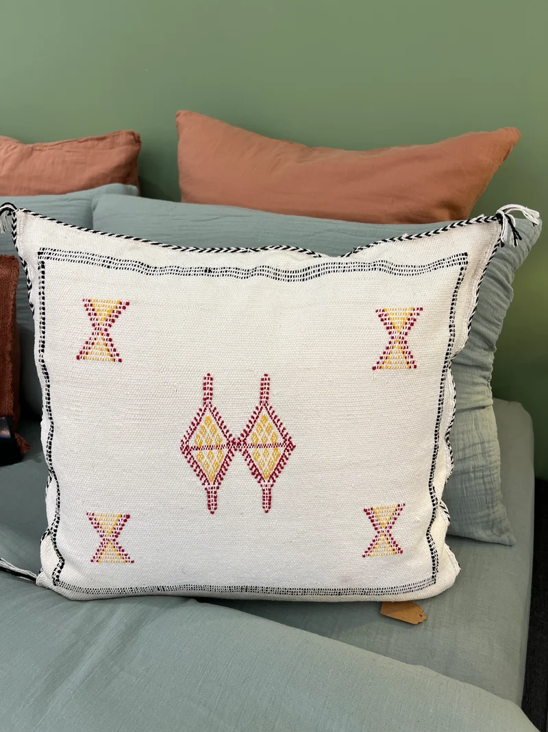 Coussin Berbère - Ecru/rouge jaune - 45 x 45 cm environ