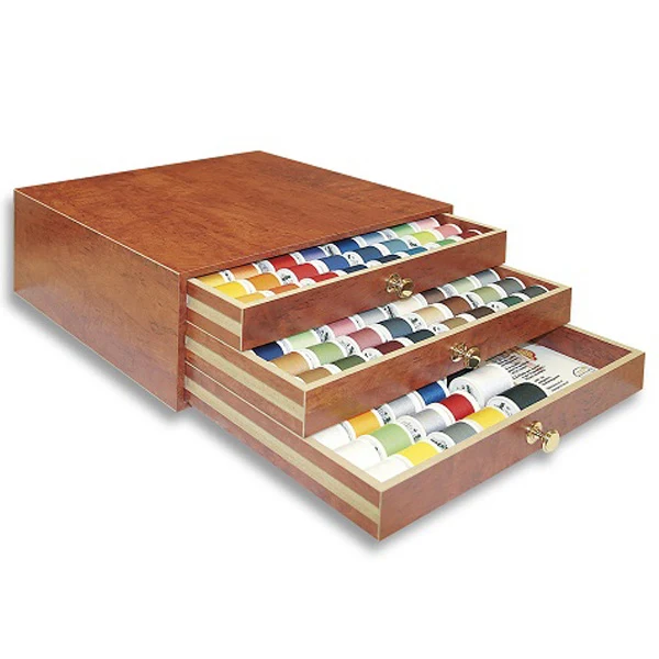 Coffret de fils à coudre Madeira Aerofil n°120 400m x182