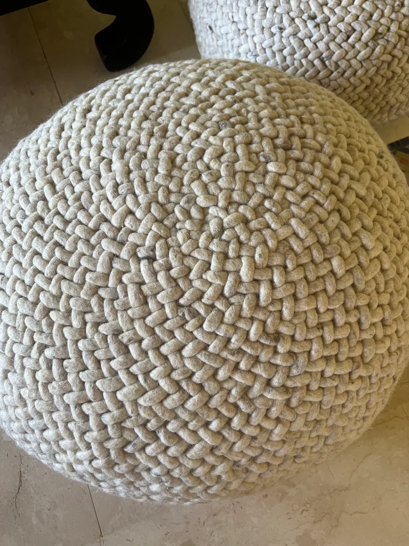 POUF GALET pure laine Beige chiné