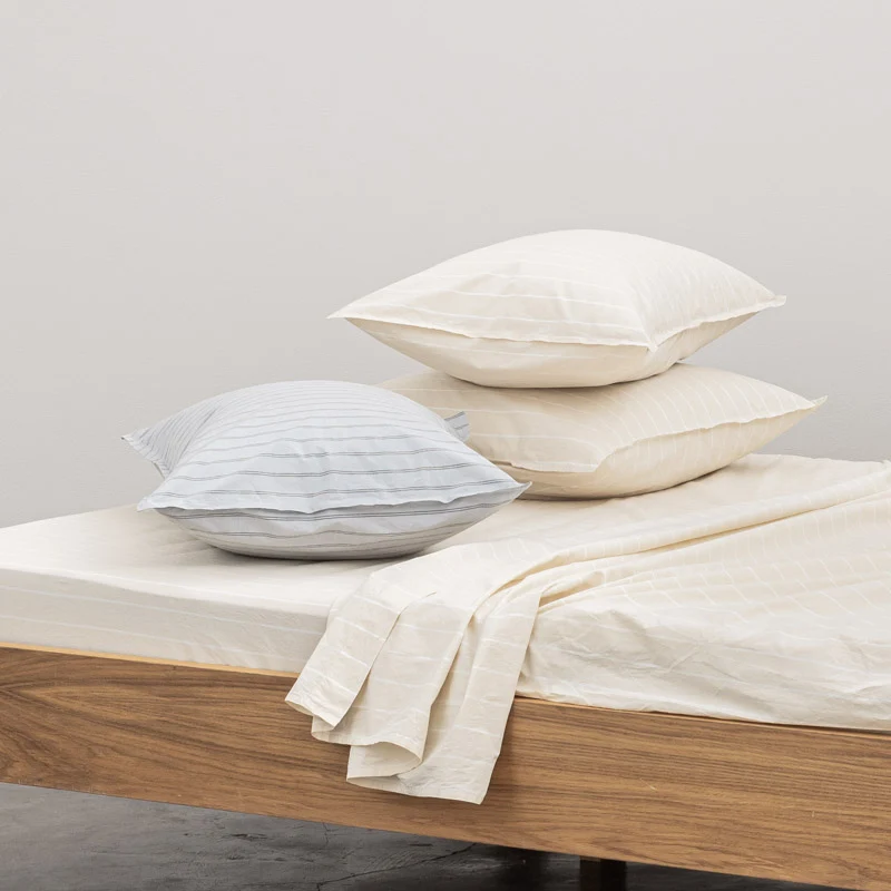 2 taies d'oreiller en percale de coton lavé 300 fils • Rayures beiges blanches