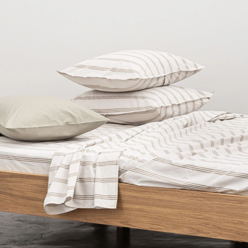 2 taies d'oreiller en percale de coton lavé 300 fils • Rayures beiges marrons